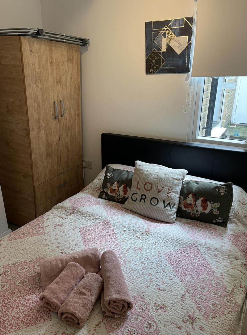 Lovely Flat In Heart Of לונדון מראה חיצוני תמונה
